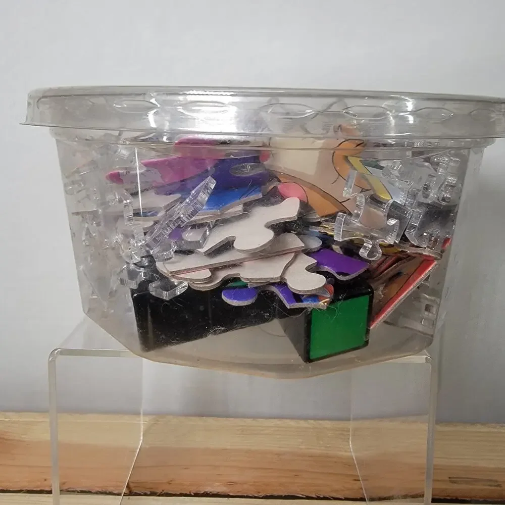 None and/or Unknown mystery container